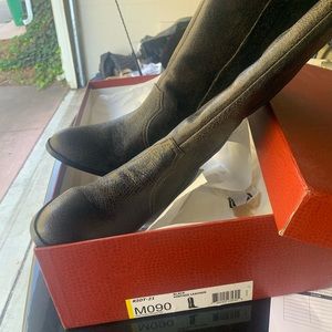 Donald Pliner Riot 21 Boots